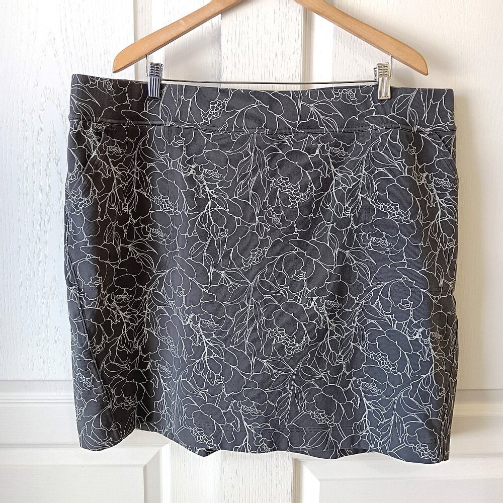 Duluth Women's Medium Gray White Floral NoGA Naturale Cotton Skort Size XXL